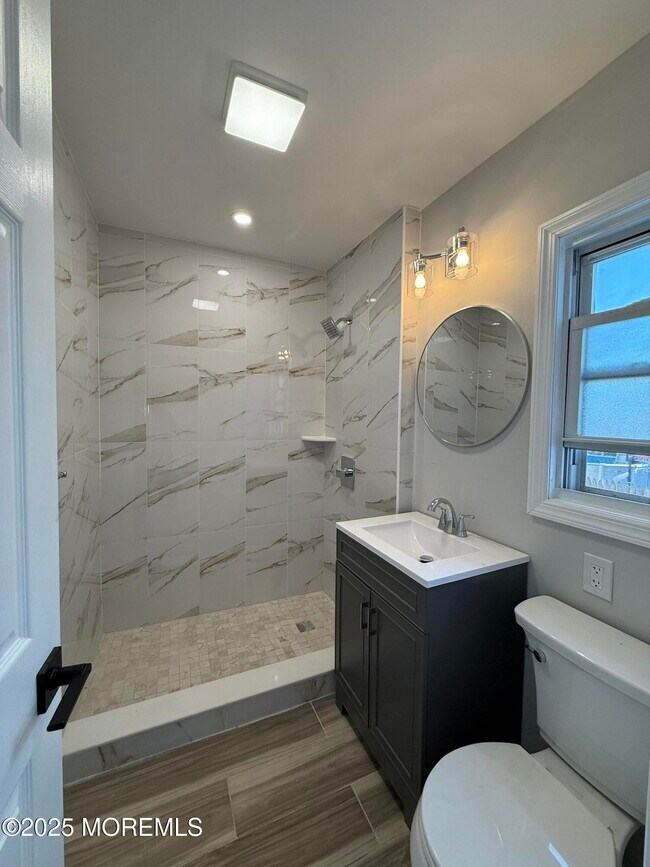 Foto del edificio - 1017 Grandview Ave