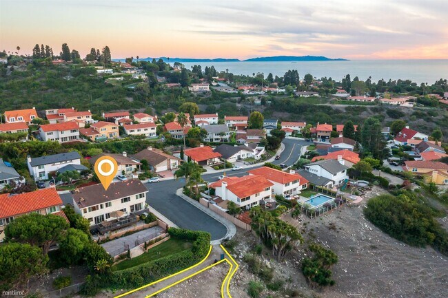 Building Photo - 4 br, 2.5 bath House - 6937 Kings Harbor D...