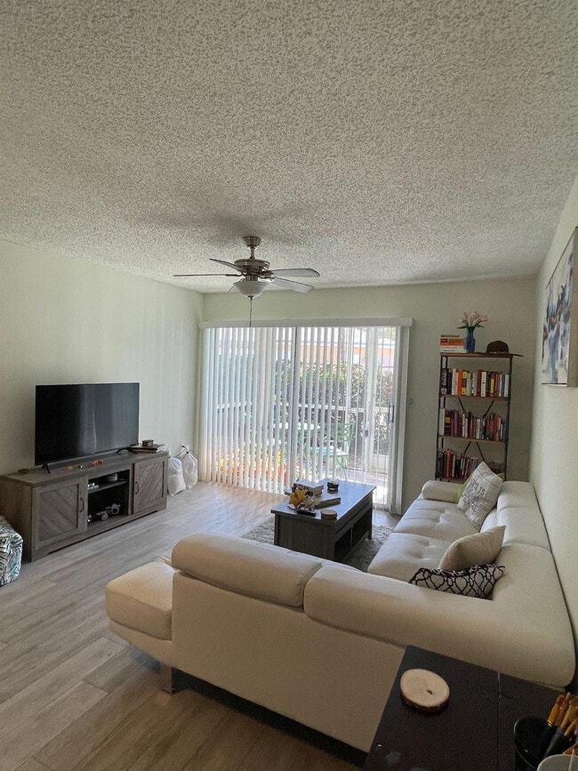 Foto del edificio - 441 SE 10th St