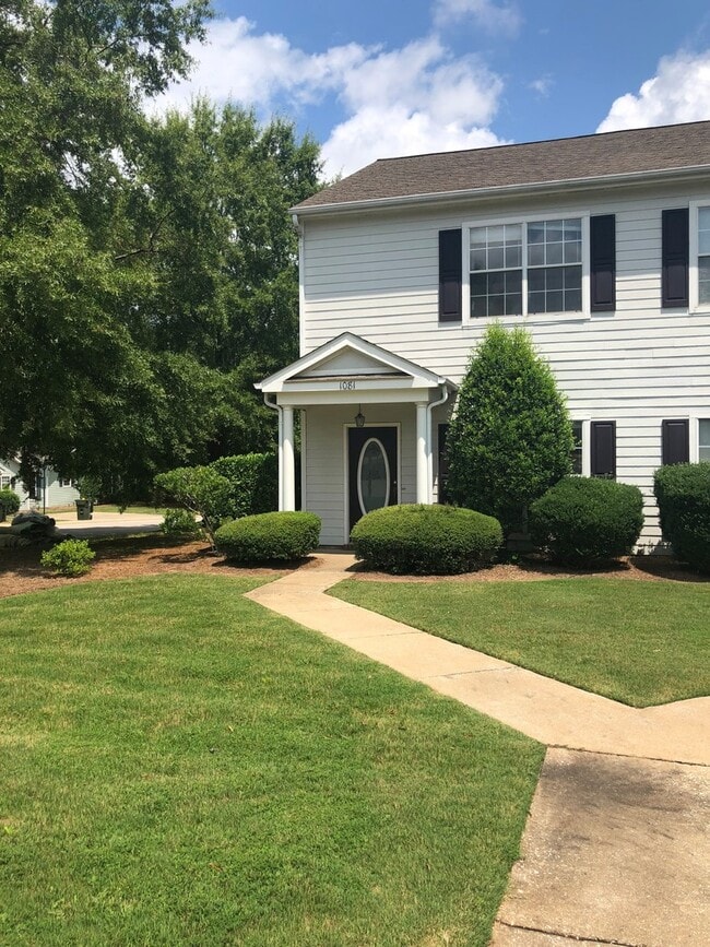 Photo - Princeton 1081-1083 Apartment