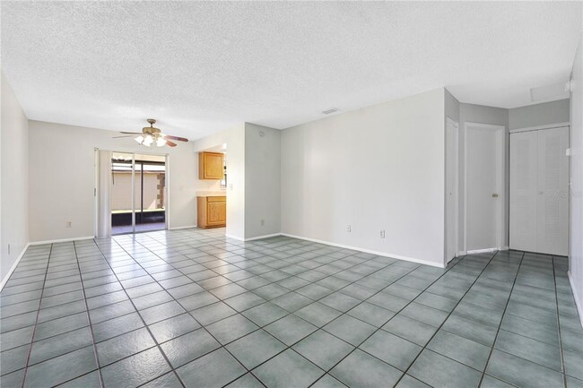 Building Photo - 39 Las Brisas Way