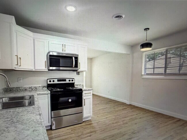 Foto del edificio - 4838 Shayne Ln