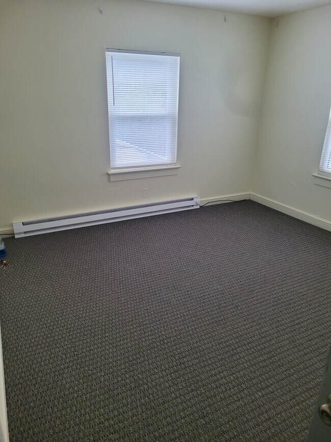 Bedroom #1 - 130 KURTZ AVE