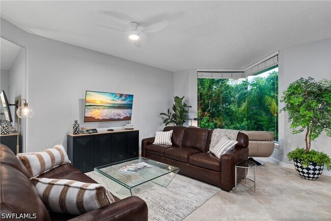 Foto del edificio - 5555 Heron Point Dr