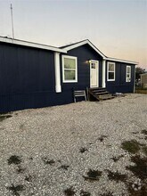 Building Photo - 113 Meridian Ln