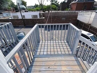 Deck - 6 N Boyle Ave
