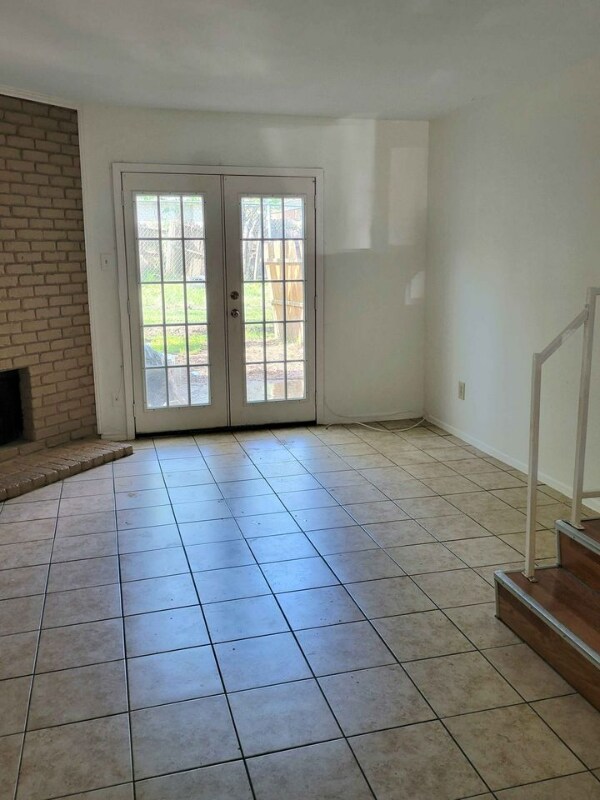 9539 Olde Towne Row, Dallas, TX 75227 Townhome Rentals in Dallas TX