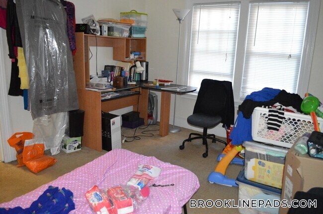Foto del edificio - 1223 Beacon St