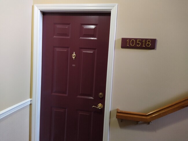 Foto del edificio - 10518 Hill Point Ct