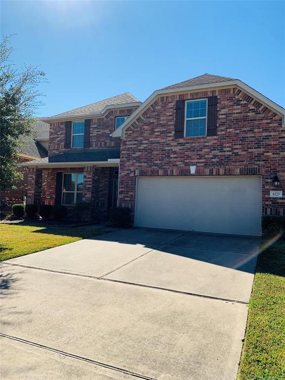 Foto principal - 6123 Northcrest Village Way