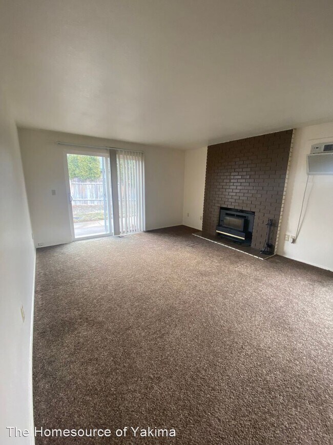 Building Photo - 3 br, 2 bath House - 1607 S 72nd Ave