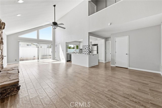 Building Photo - 14672 Kimberly Cir