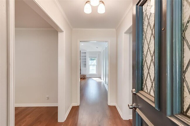 Foto del edificio - 11209 Deadoak Ln