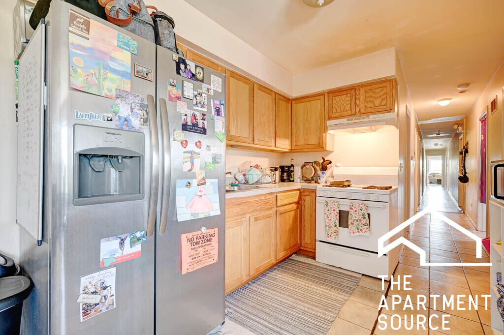 Foto principal - 3215 W Armitage Ave
