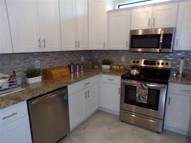Building Photo - 2161 Bonito Wy