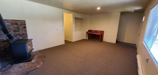 Foto del edificio - August Pre-lease - 5bd/2ba