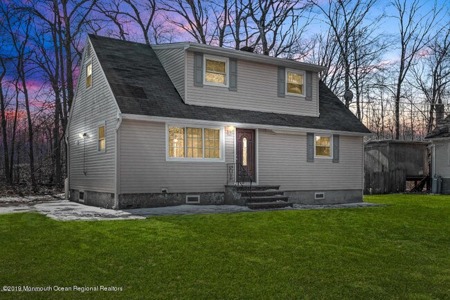 Foto del edificio - 65 Camp Ln