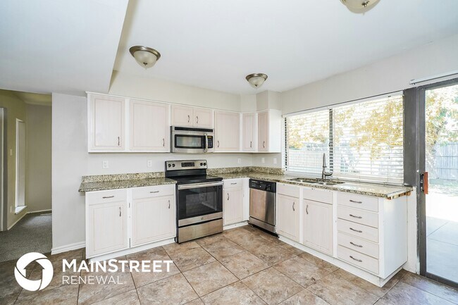 Building Photo - 7516 Four Winds Dr