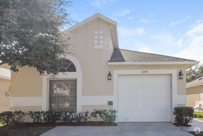 Building Photo - 2459 Parsons Pond Cir