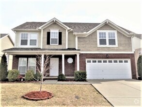 Building Photo - 102 Villa Way