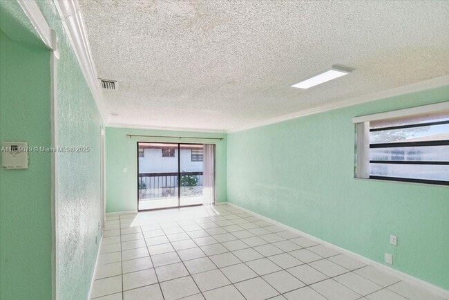 Foto del edificio - 6283 W 24th Ave