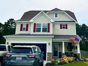 Building Photo - 309 Merrick Way