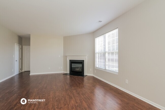 Building Photo - 8819 Norway Ct