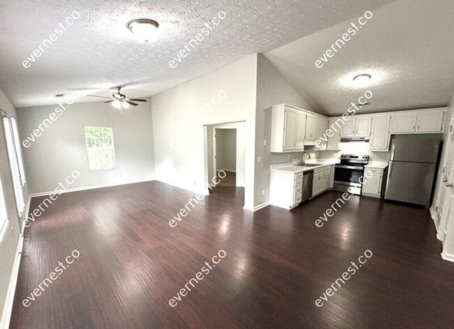 Building Photo - 1308 Creek View Dr