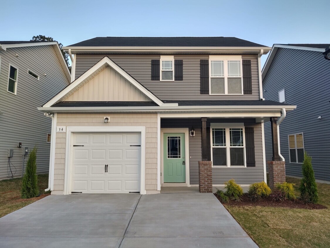 Foto principal - 34 Schoolhouse Way