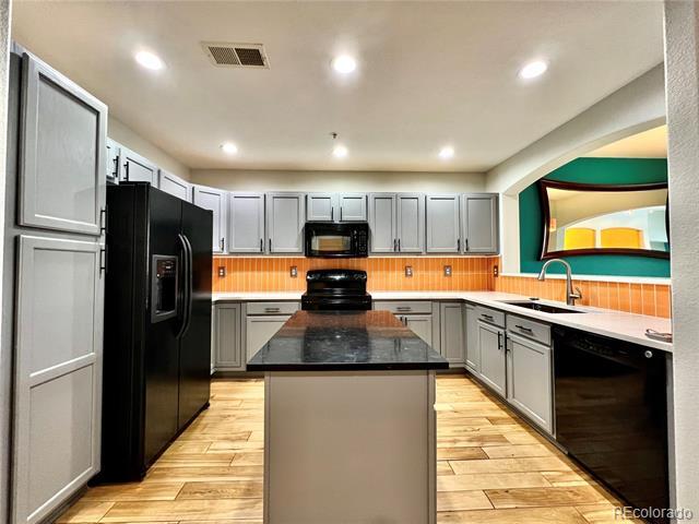 Foto del edificio - 1747 N Pearl St