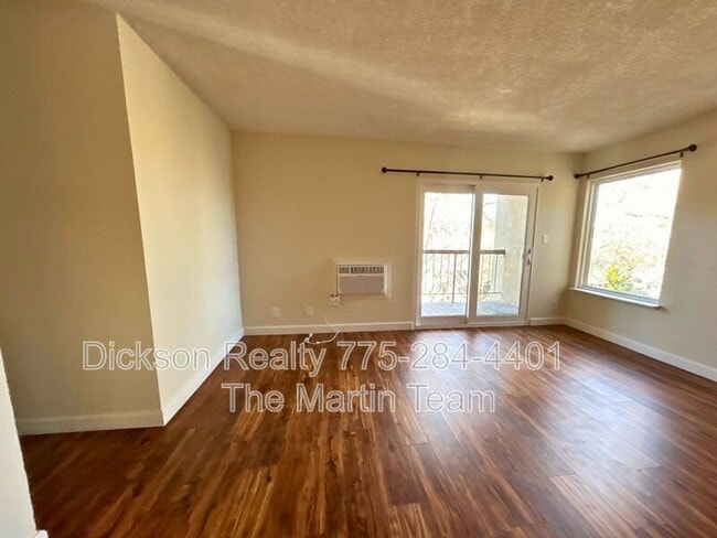 Building Photo - 2450 Lymbery St