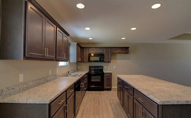 Foto del edificio - Large 3 bedroom duplex for rent in Battlefield, MO