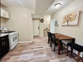 Building Photo - 123 N 15th St