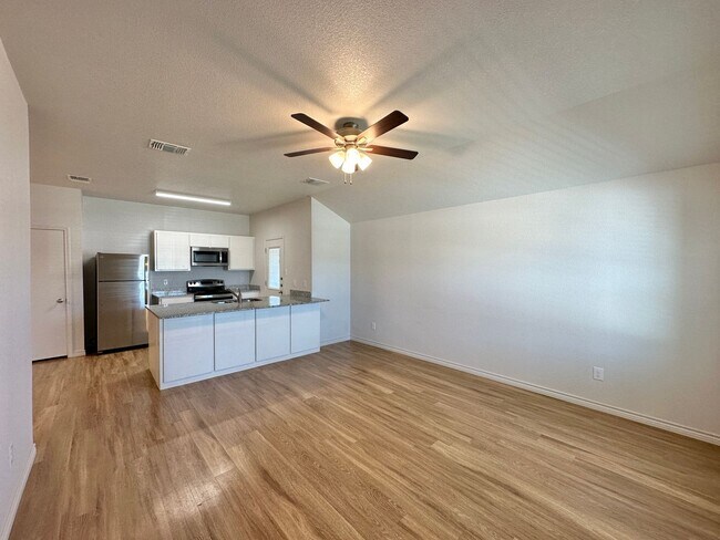 Foto del edificio - 1809 Clovis Dr