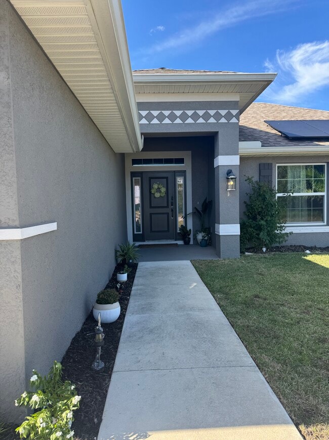 Building Photo - 83 Tucuman St