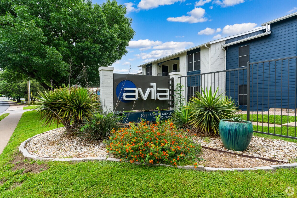 Avila Apartments in Waco, TX