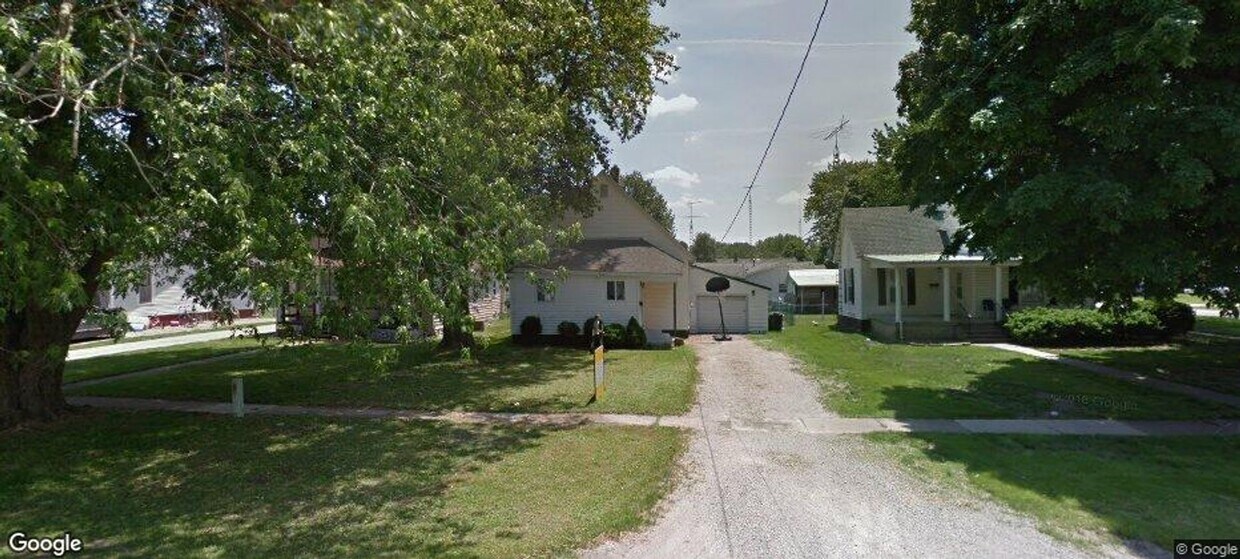 2917 Marion Ave, Mattoon, IL 61938 House Rental in Mattoon, IL
