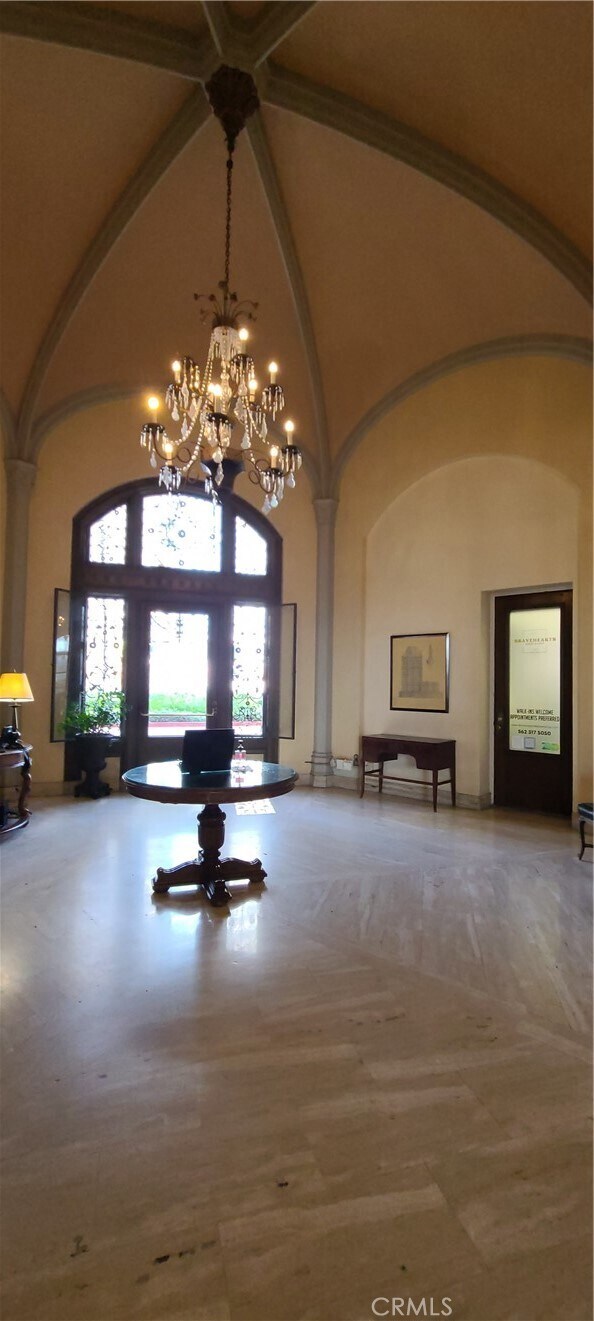 Foto del edificio - 800 E Ocean Blvd