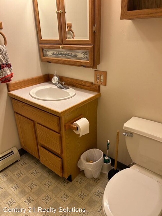 Building Photo - 1 br, 1 bath House - 21808 Robin Dr.