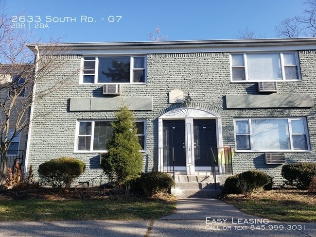 Building Photo - Hudson Row - 2 Bedroom
