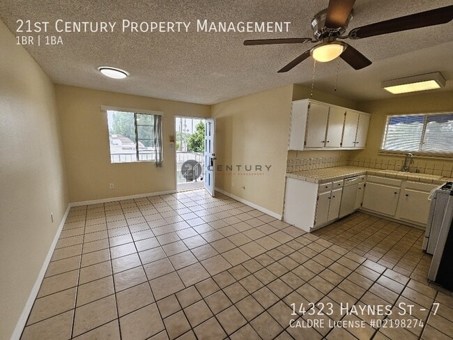 Building Photo - 14323 Haynes St