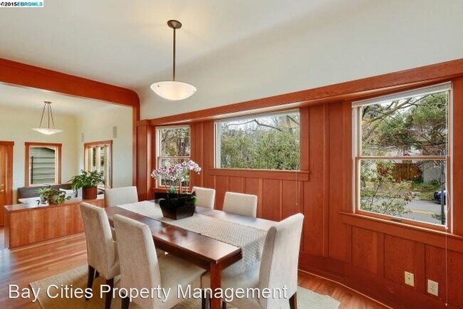 Building Photo - 4 br, 3 bath House - 2143 Woolsey Street