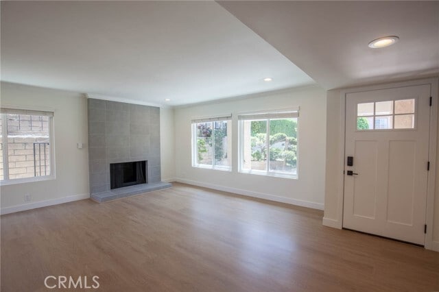 Building Photo - 2933 Oakwood Ln