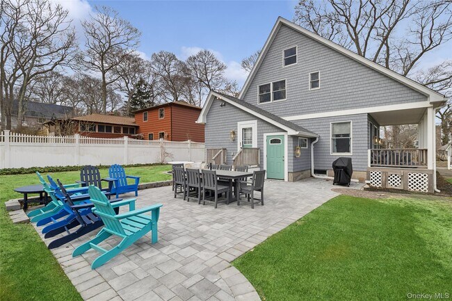 Foto del edificio - 1050 Pine Ave