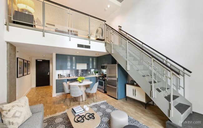 Building Photo - 200 Brannan St