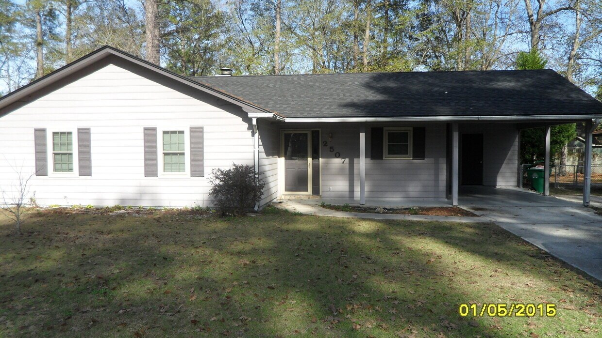 Foto principal - 2507 Lowndes Dr