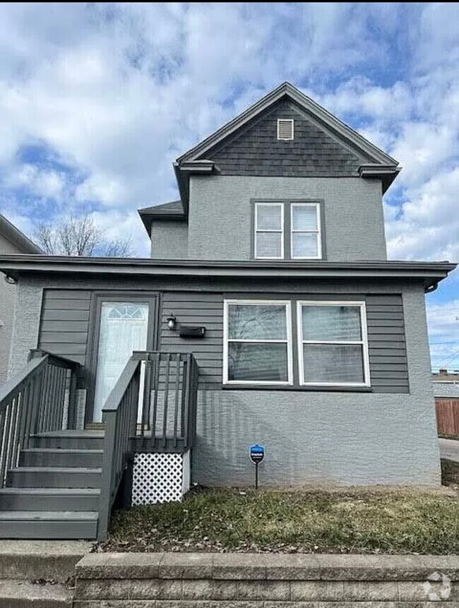 Homeville Apartments for Rent with a Garage Columbus, OH 2 Rentals