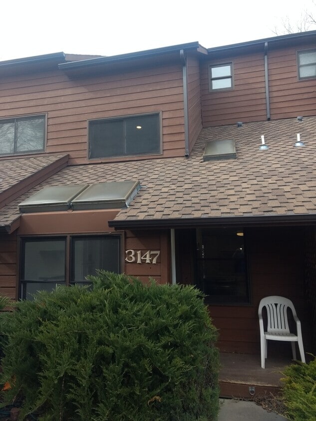Beautifully Updated Cattail Cove West - 3B... - Beautifully Updated Cattail Cove West - 3B...