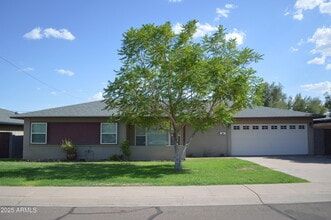 Building Photo - 6731 E Granada Rd