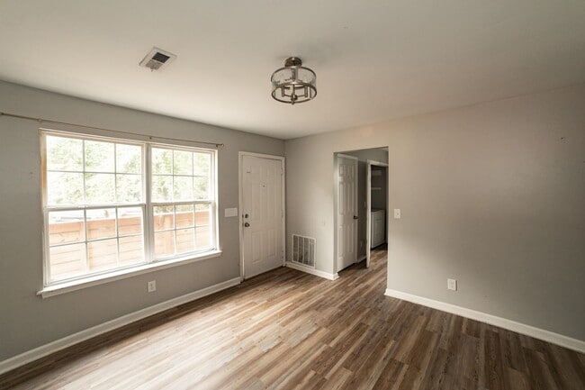 Building Photo - 200 Bellmore Ave